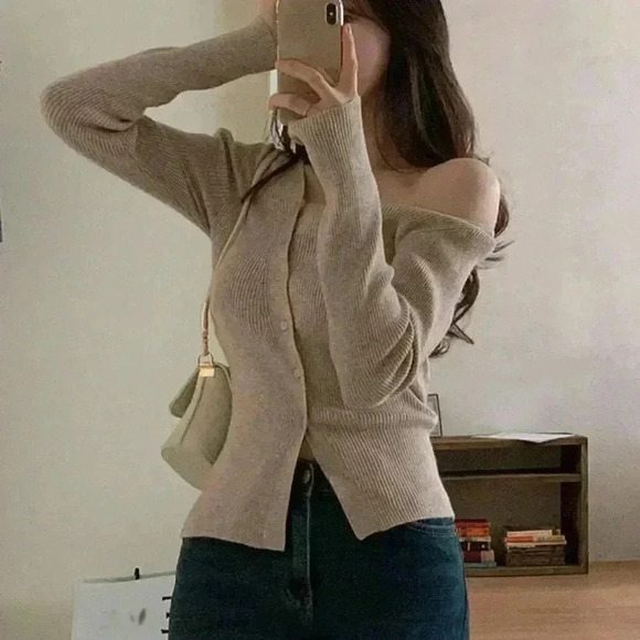 Mocha Brown Casual Womens Solid Asymmetrical Neck Button Through Ribbed Knit Ca… - Picture 5 of 5